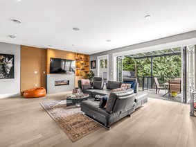 1033 Prospect Avenue, North Vancouver, BC V7R 2M6 |  Photo R3152398-5.jpg