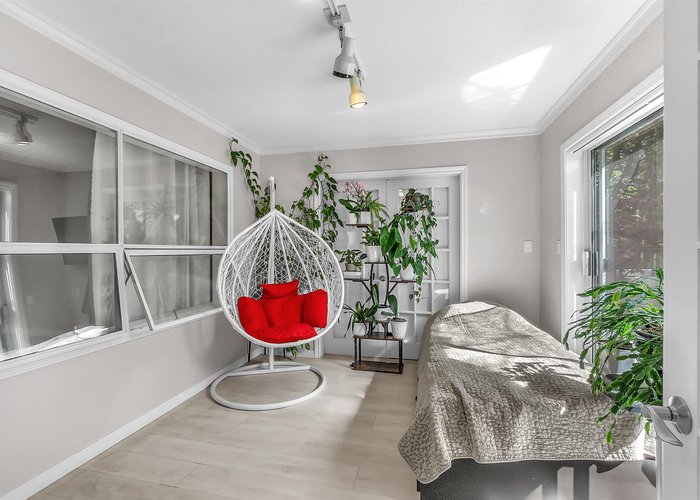 207 - 1500 Ostler Court, North Vancouver, BC V7G 2S2 |  Photo 48