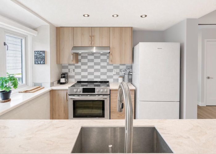 B901 - 1331 Homer Street, Vancouver, BC V6B 5M5 | Pacific Point Photo 29