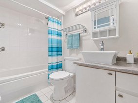 B901 - 1331 Homer Street, Vancouver, BC V6B 5M5 | Pacific Point Photo 11
