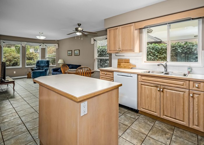 252 - 13888 70 Avenue, Surrey, BC V3W 0R8 | Chelsea Gardens Photo 33