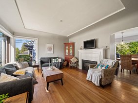 306 Ninth Avenue, New Westminster, BC V3L 2A1 |  Photo R3153050-2.jpg