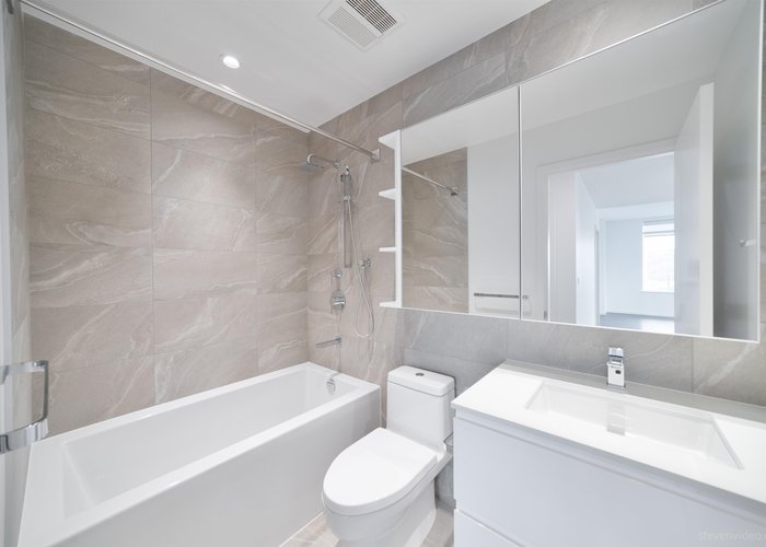 705 - 6200 Minoru Boulevard, Richmond, BC V6Y 0M9 | RC At CF Richmond Centre Photo 51