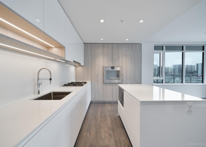 705 - 6200 Minoru Boulevard, Richmond, BC V6Y 0M9 | RC At CF Richmond Centre Photo 40