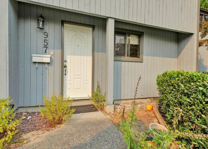 957 Blackstock Road, Port Moody, BC V3H 3S3 |  Photo 49