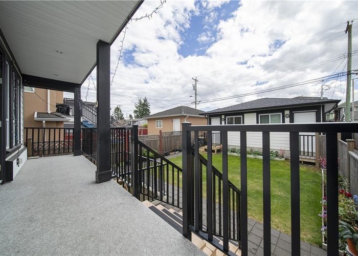 2216 Mannering Avenue, Vancouver, BC V5N 3C4 | YewBrook Place Photo 32