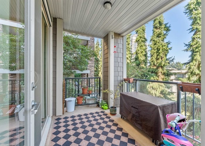 255 Ross Drive, New Westminster, BC V3L 0C7 | Grove At Victoria Hill Photo 53