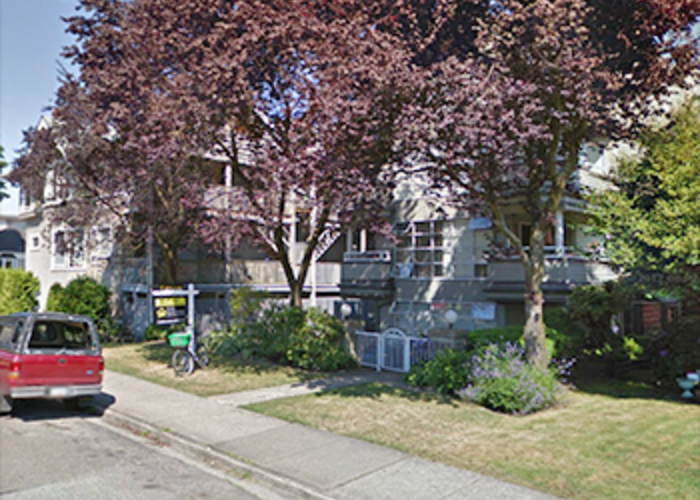 North Of 4th In Kitsilano - 2287 3rd Ave