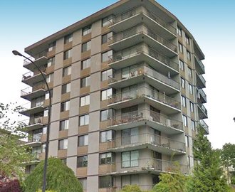 Grosvenor Place - 540 Lonsdale Ave