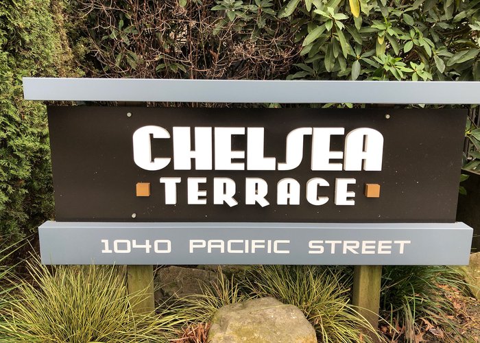 Chelsea Terrace - 1040 Pacific Street