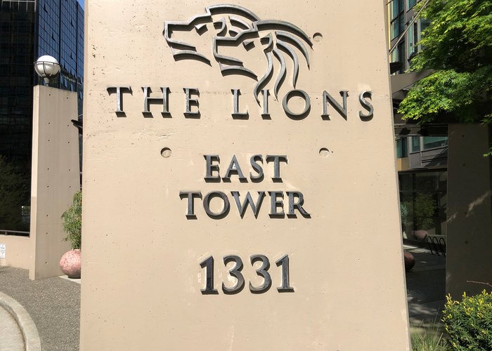 The Lions - 1367 Alberni Street