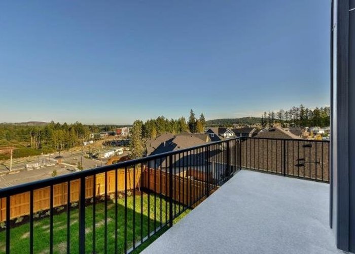 The Rize View Homes - 2829 Meridian Avenue