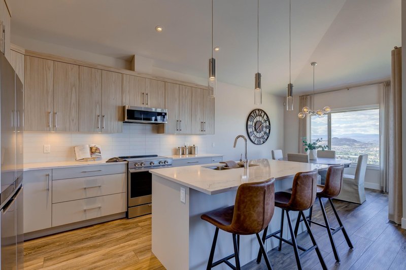 3824 Riviera Dr, Kelowna-Sunset Ridge Sunset Ranch - 3824 Riviera Drive