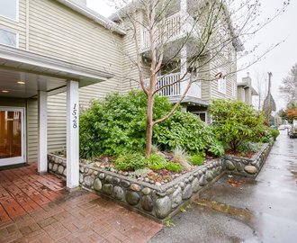 South Granville Place - 1476 10th Ave