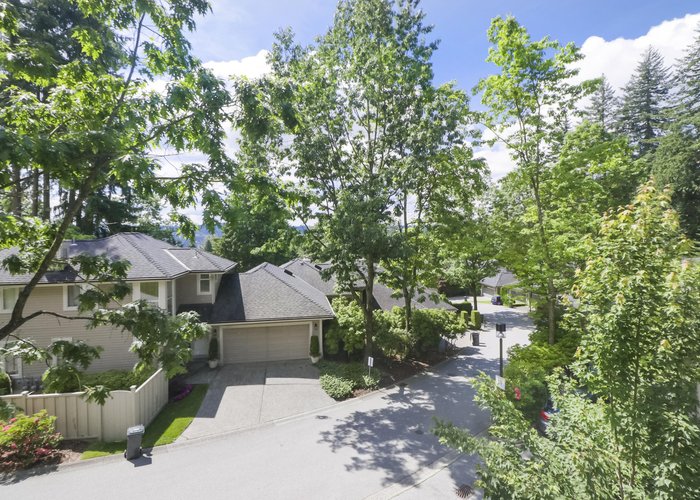 The Viewpoint - 181 Ravine Drive