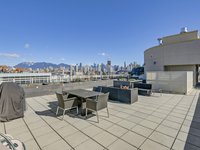 Windsor Court - 15272 20th Ave