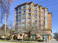 Point Grey Place - 2580 Tolmie Street