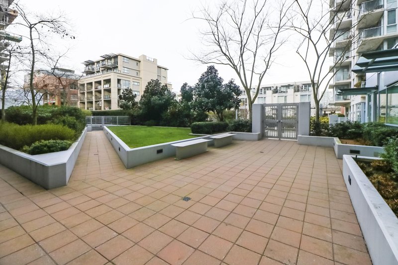 Pinnacle Living False Creek - 0 Crowe Street