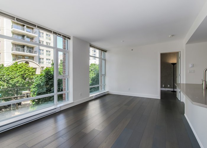 Tribeca Lofts - 988 Richards Street