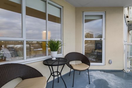 Queen's Court 3455 Ascot Place, Vancouver