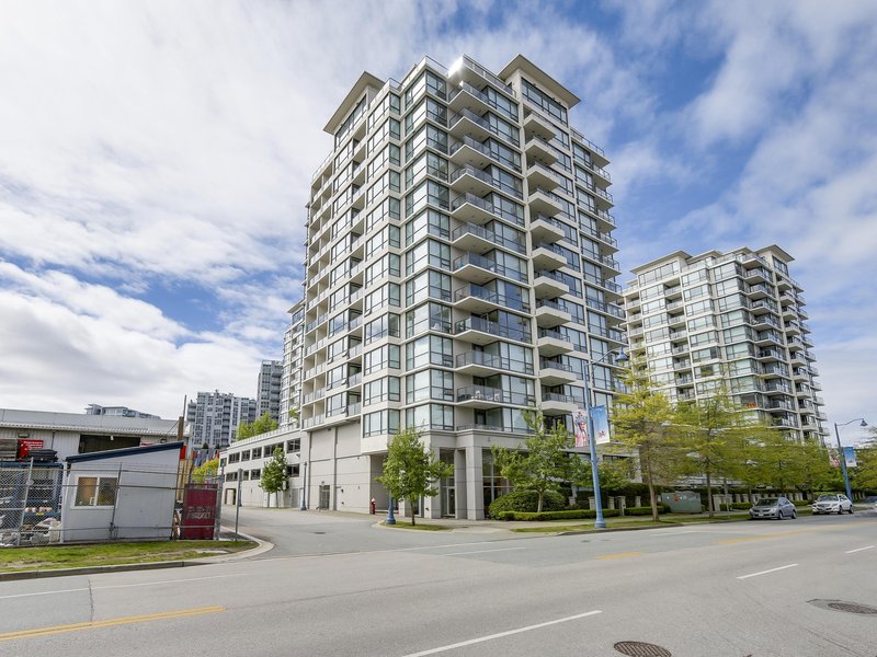 Central Park Place 5652 Patterson Ave, Burnaby