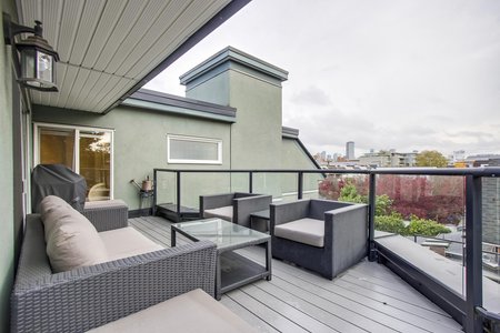Lancaster Gate 1720 Barclay Street, Vancouver