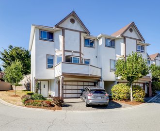 Green Hill Place - 1232 Johnson Street