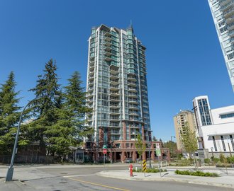 The Courtyards Of Ocean Park - 12743 16 Ave